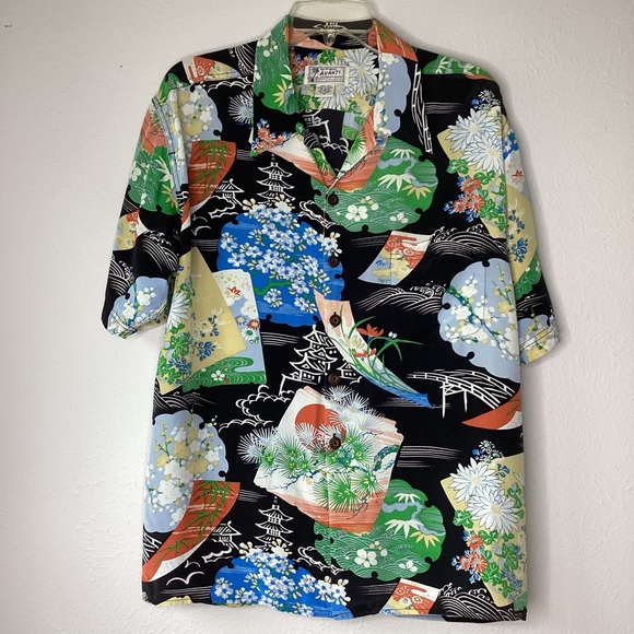 Avanti Other - Vtg Avanti Silk Hawaiian Shirt Black Pagoda Med